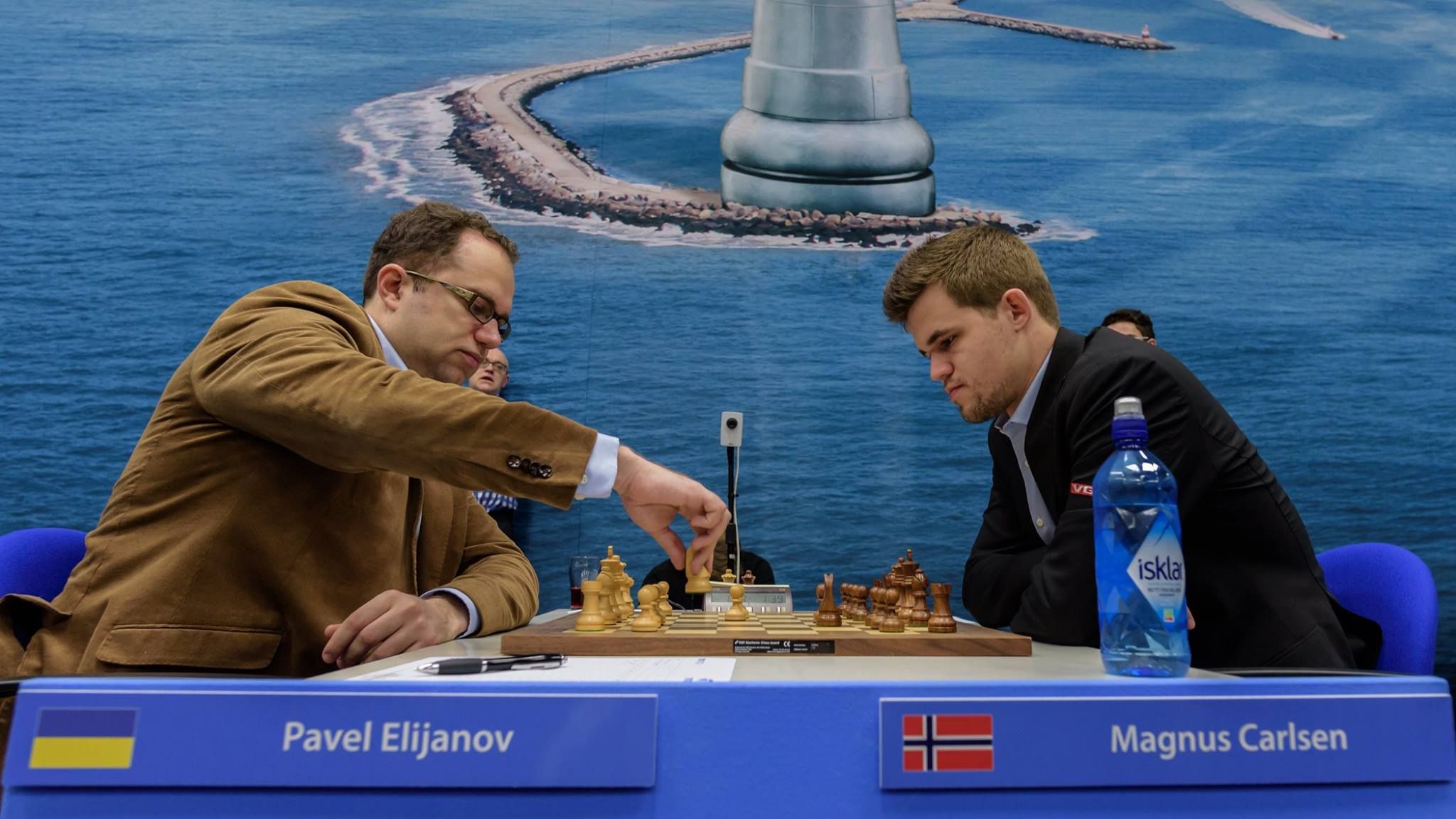  chess_eljanov_karlsen